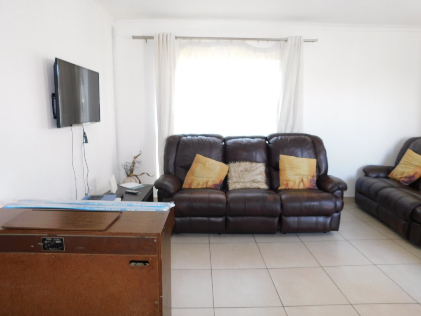 3 Bedroom Property for Sale in Broadlands Western Cape